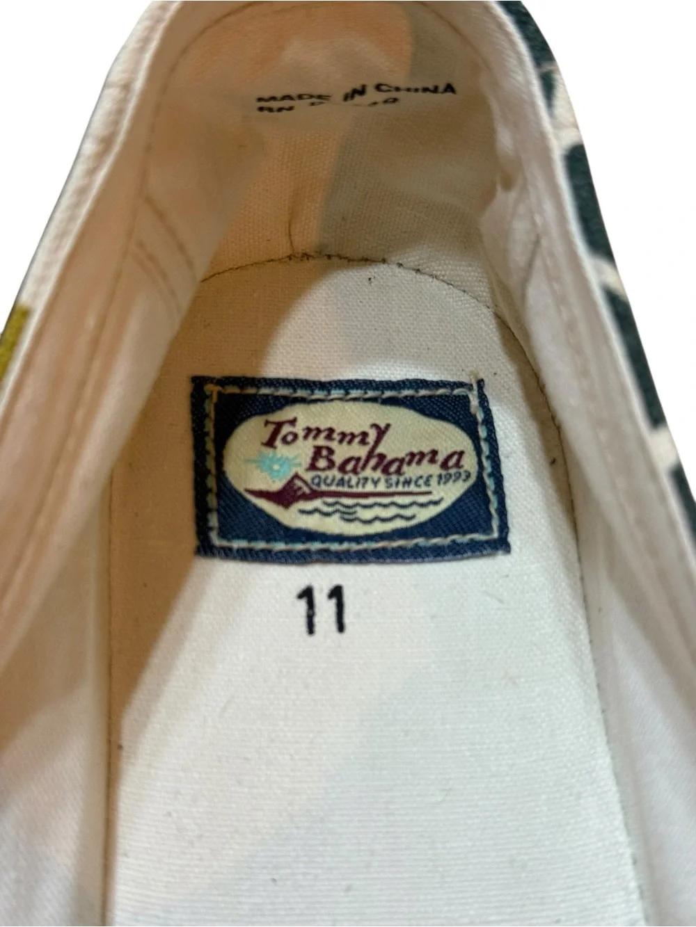 Tommy Bahama Summer Vacation Canvas Espadrilles Women’s Size 11 Slip On Shoes